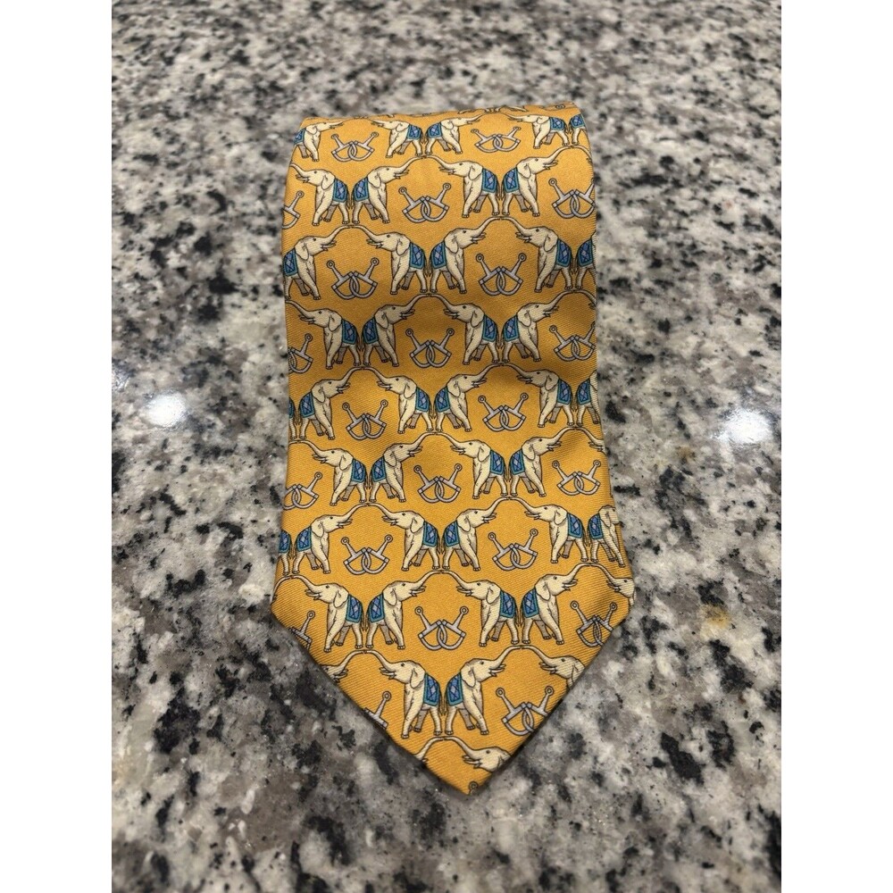 Brooks Brothers Makers Silk Tie Gold Yellow Elephants Men Necktie 3.5”